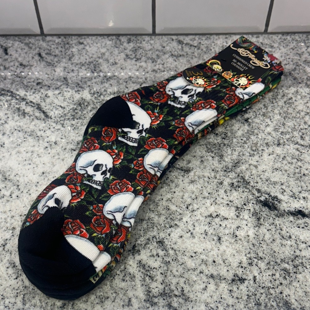 Ed Hardy Mens 3-Pack Crew Socks Multicolor Skull Rose Tattoo Print Streetwear